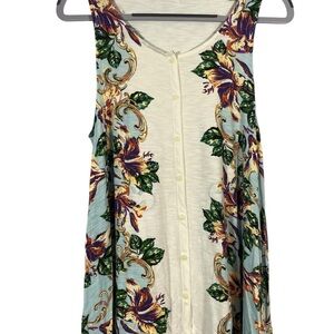 Akemi and Kin Floral Patterned Tank Top